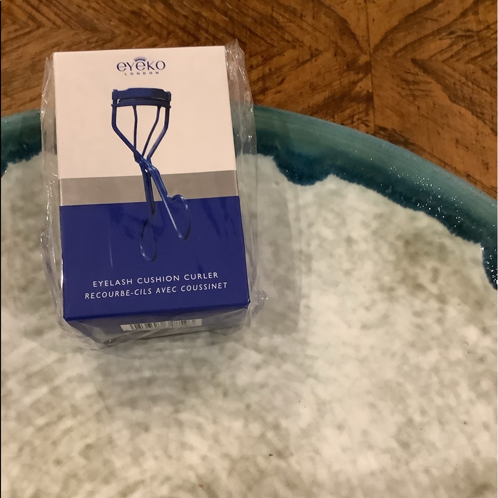 Eyelash Cushion Curler NWT